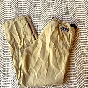 Patagonia kids XL/women’s XS